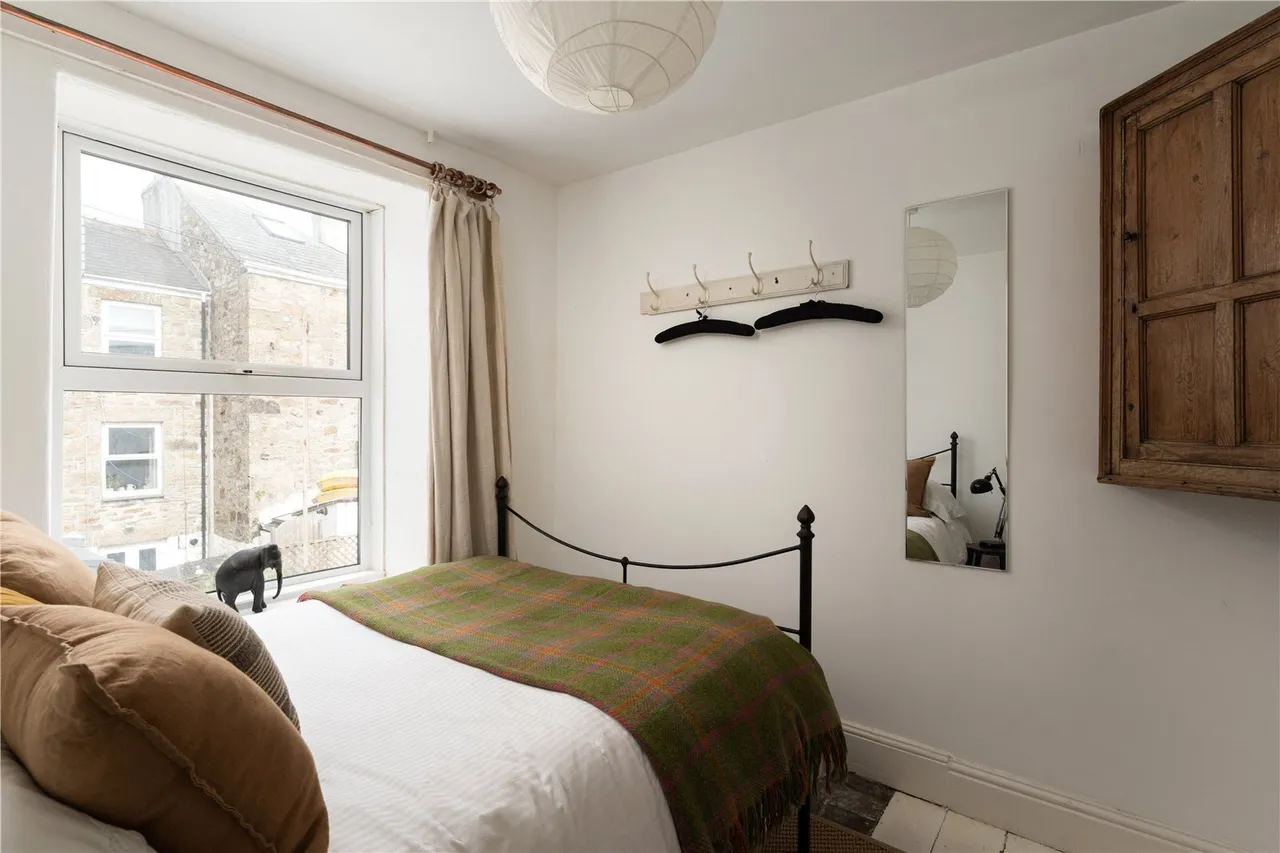 Gwavas Street, Penzance, TR18, photo 11
