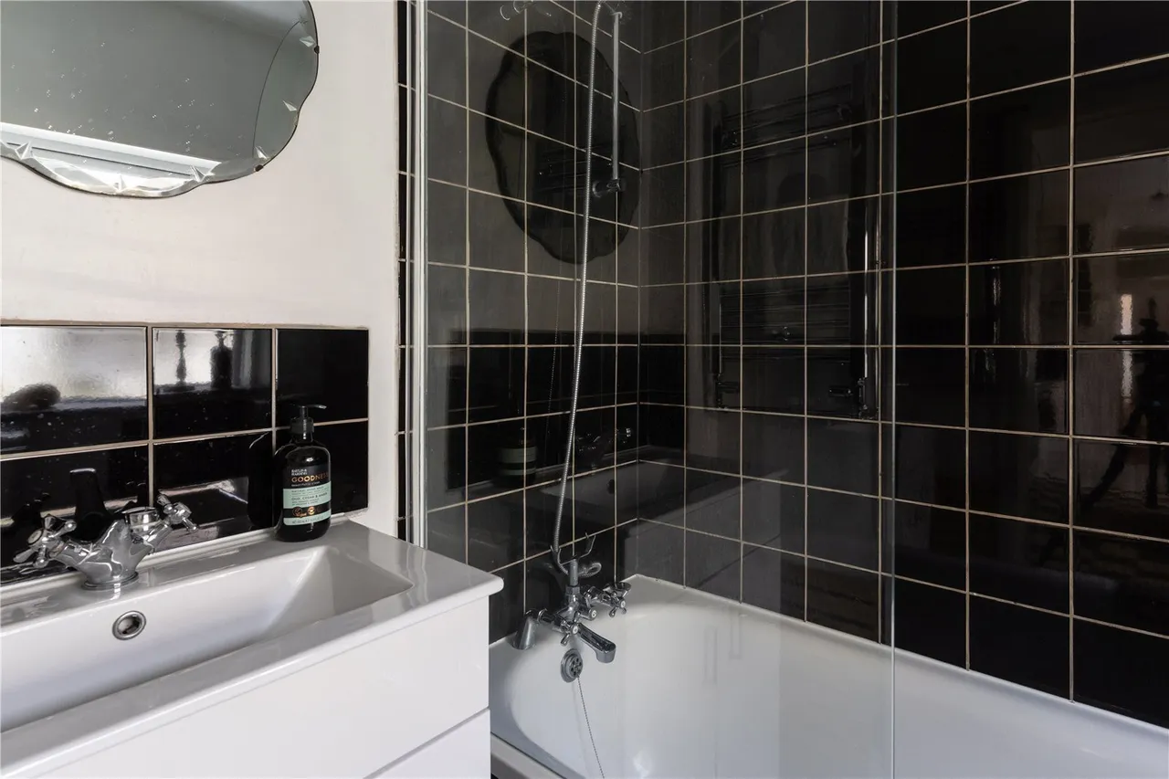 Gwavas Street, Penzance, TR18, photo 14