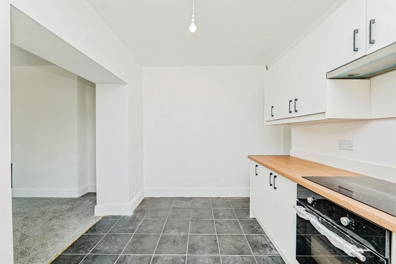 Llanharan Terrace, Bridgend, CF32, photo 9