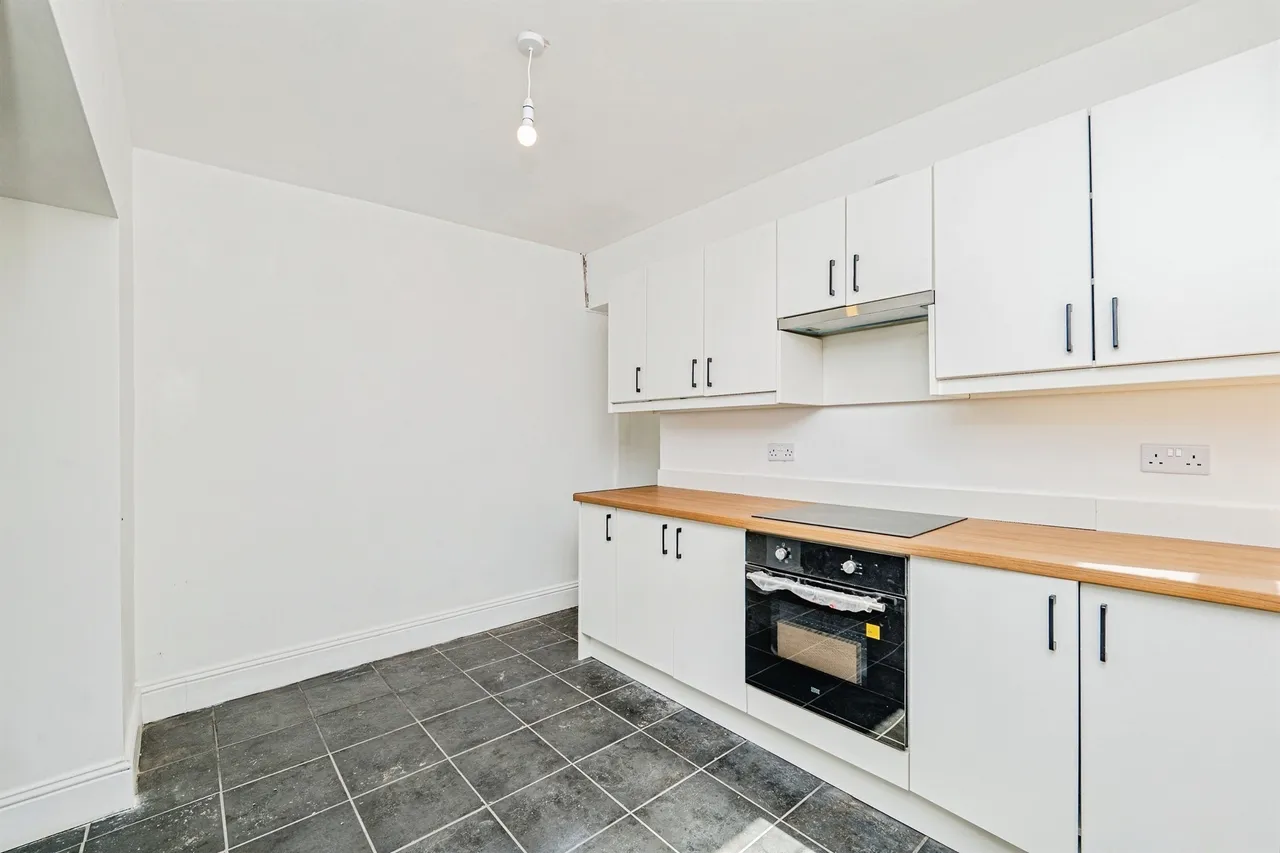 Llanharan Terrace, Bridgend, CF32, photo 8