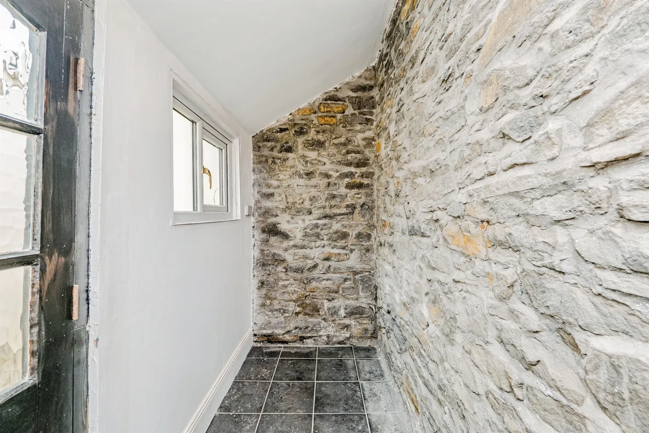 Llanharan Terrace, Bridgend, CF32, photo 16