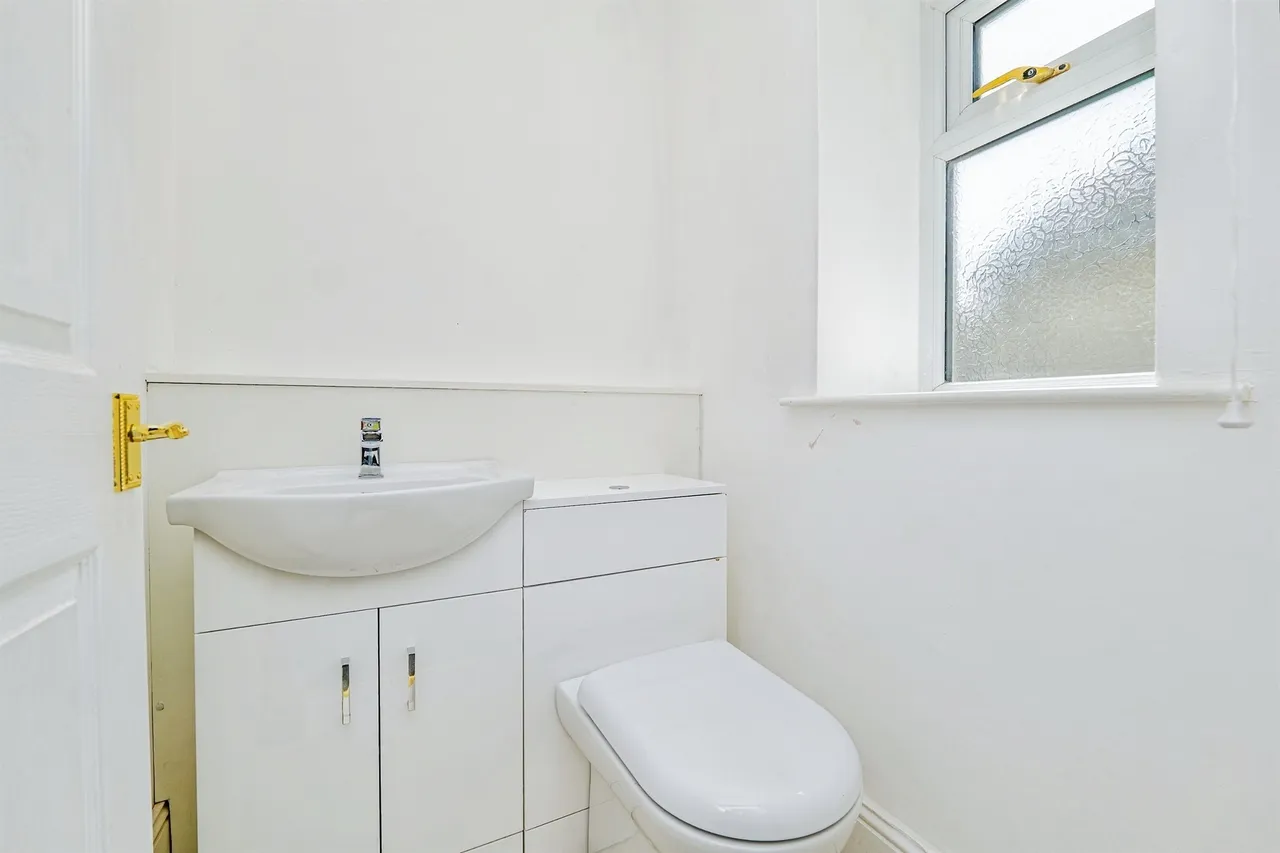 Llanharan Terrace, Bridgend, CF32, photo 28