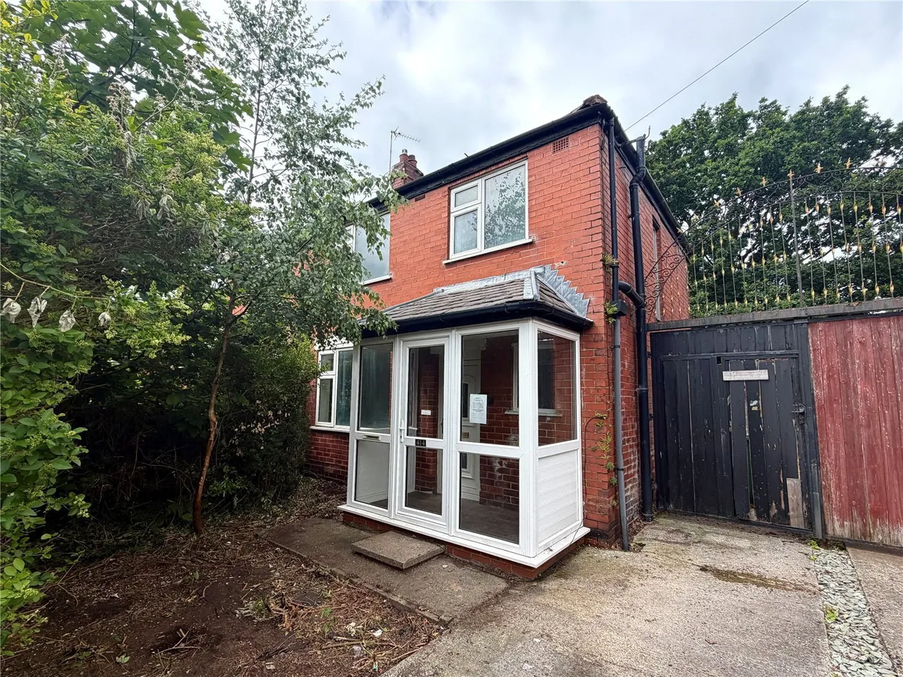 3 bed house for sale, Dorset Drive, Bury, BL9