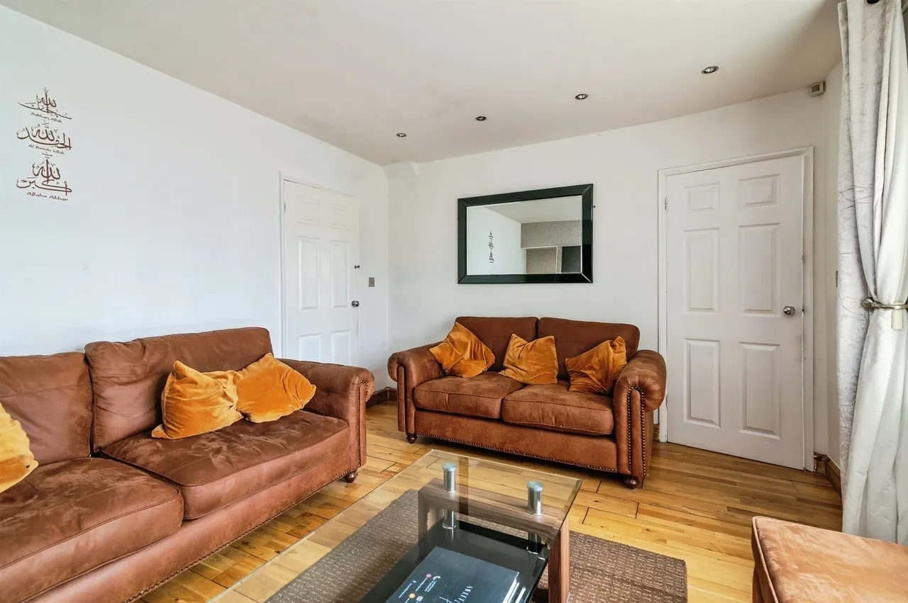 Aspley Lane, Nottingham, photo 4