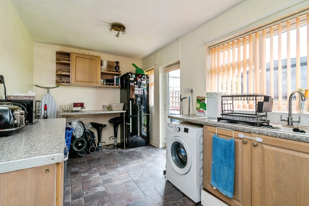 Aspley Lane, Nottingham, photo 8
