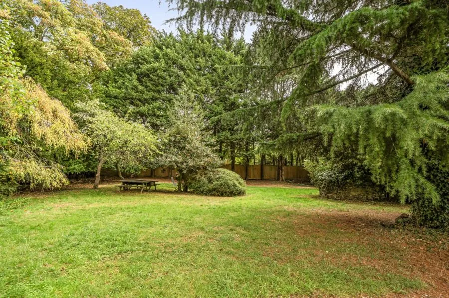 West End, Witney, OX28, photo 4