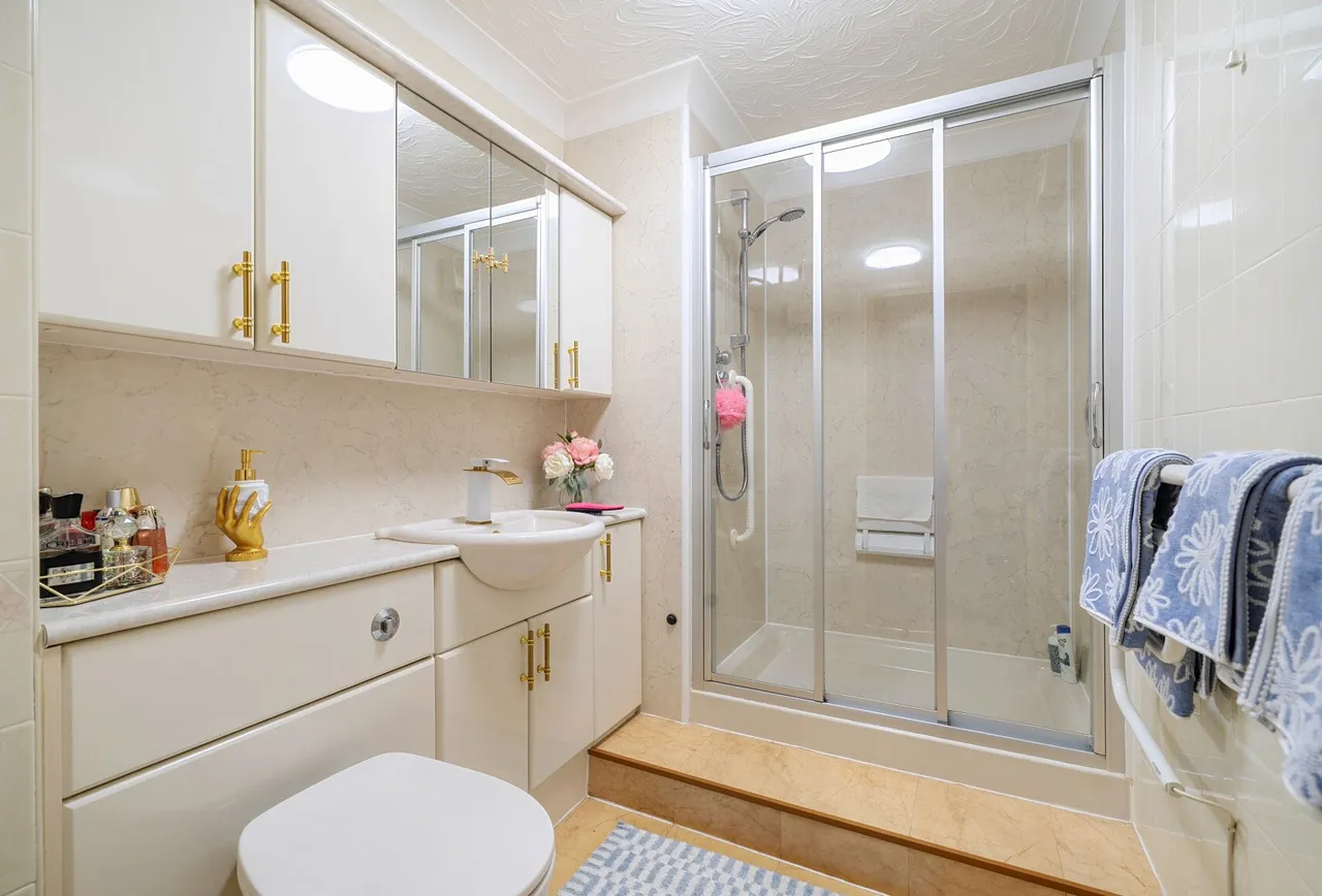 Westgate Street, Gloucester, GL1 2PA, photo 8