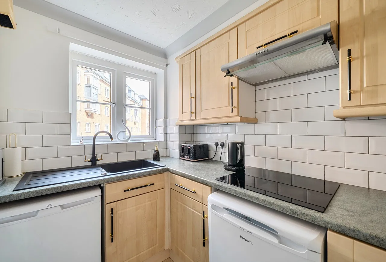 Westgate Street, Gloucester, GL1 2PA, photo 6
