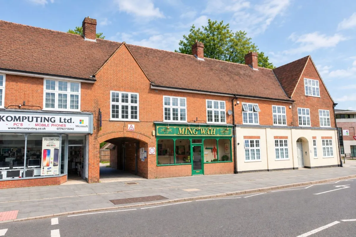 2 bed flat to rent, Station Road, Letchworth Garden City, SG6