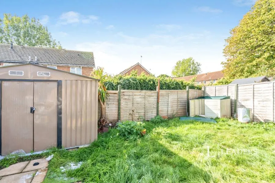 Wadhurst Close, Bognor Regis, PO21, photo 9