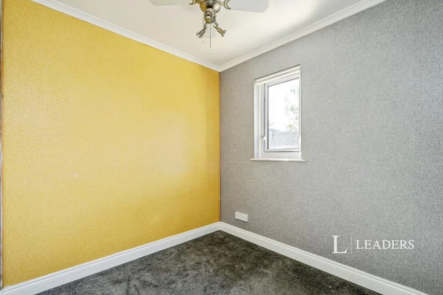 Wadhurst Close, Bognor Regis, PO21, photo 10