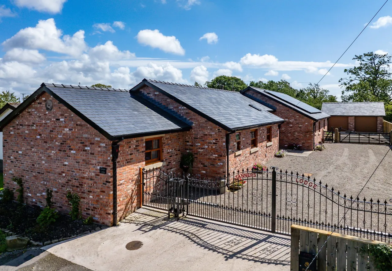 3 bed house for sale, Green Lane, Catforth, PR4