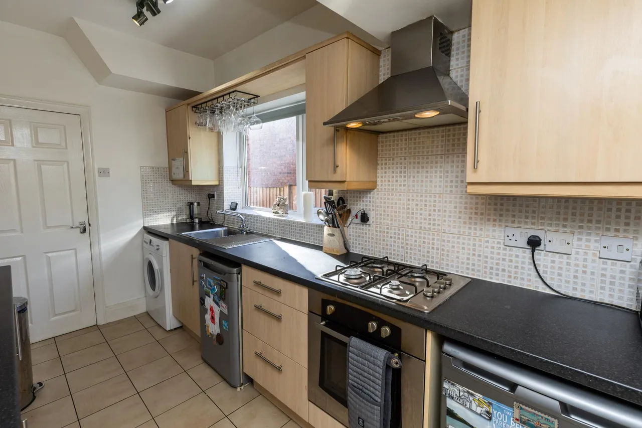 Mold Road, Buckley, CH7, photo 7