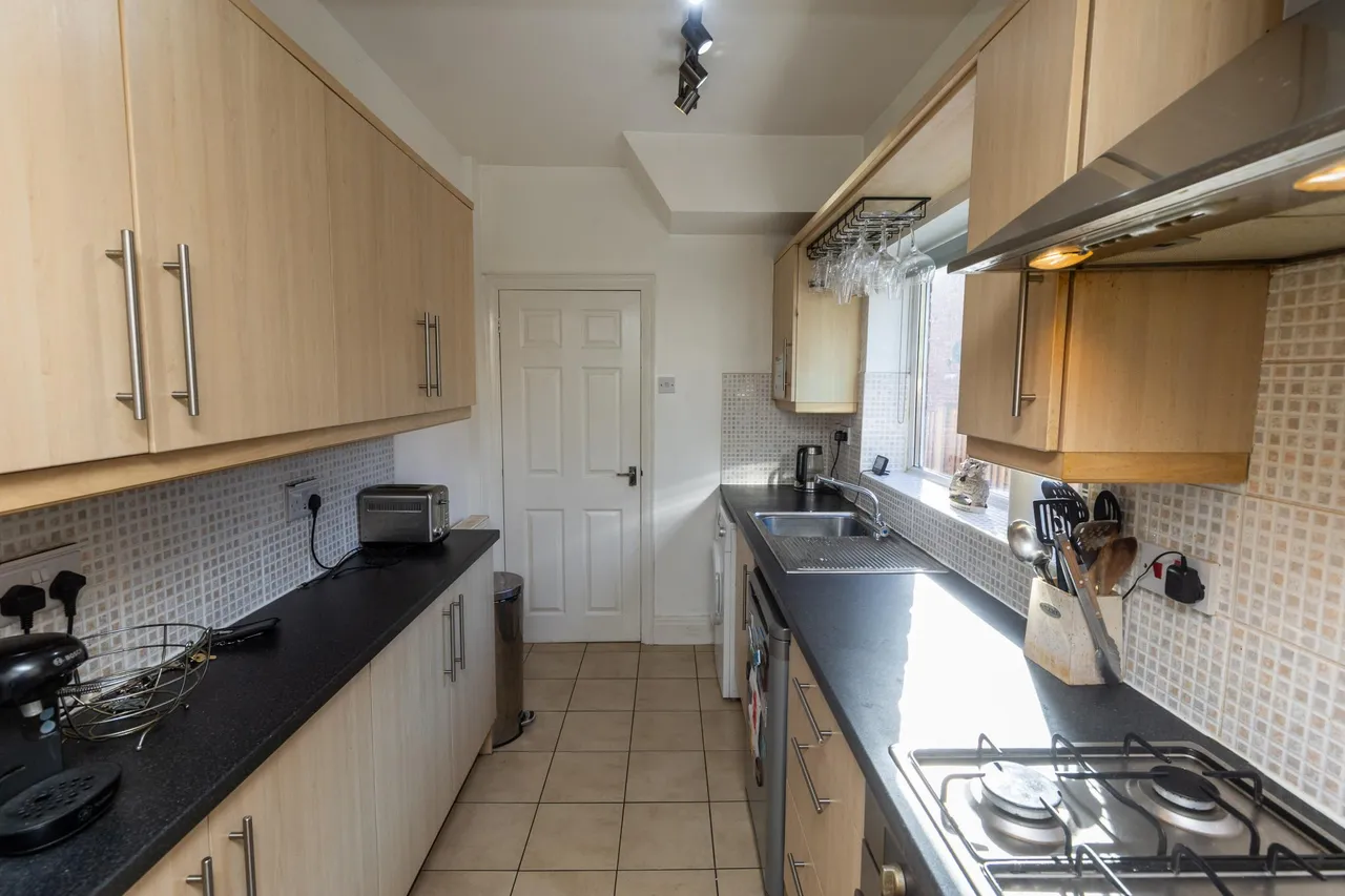 Mold Road, Buckley, CH7, photo 8