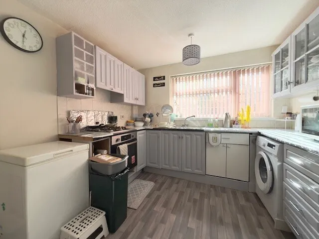 1 bed house to rent, Greenfinch Road, Castle Bromwich, B36