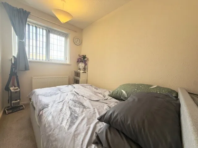 Greenfinch Road, Castle Bromwich, B36, photo 6