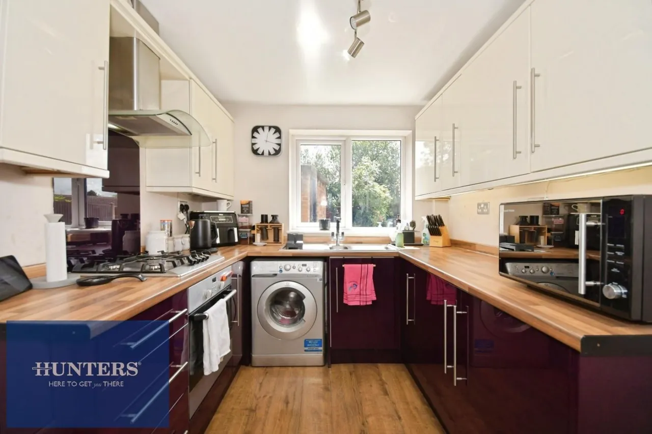 Lansdowne Road, Brimington, S43, photo 6