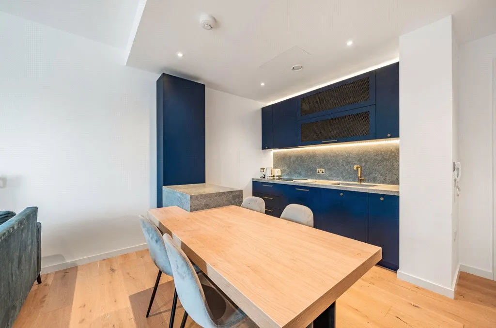 Orchard Place, London, E14, photo 6