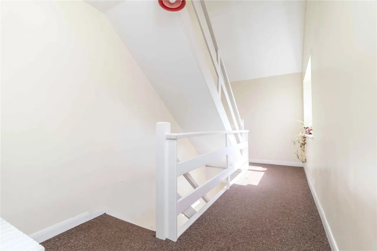 Cargate Terrace, Aldershot, Hampshire, GU11 3EL, photo 10