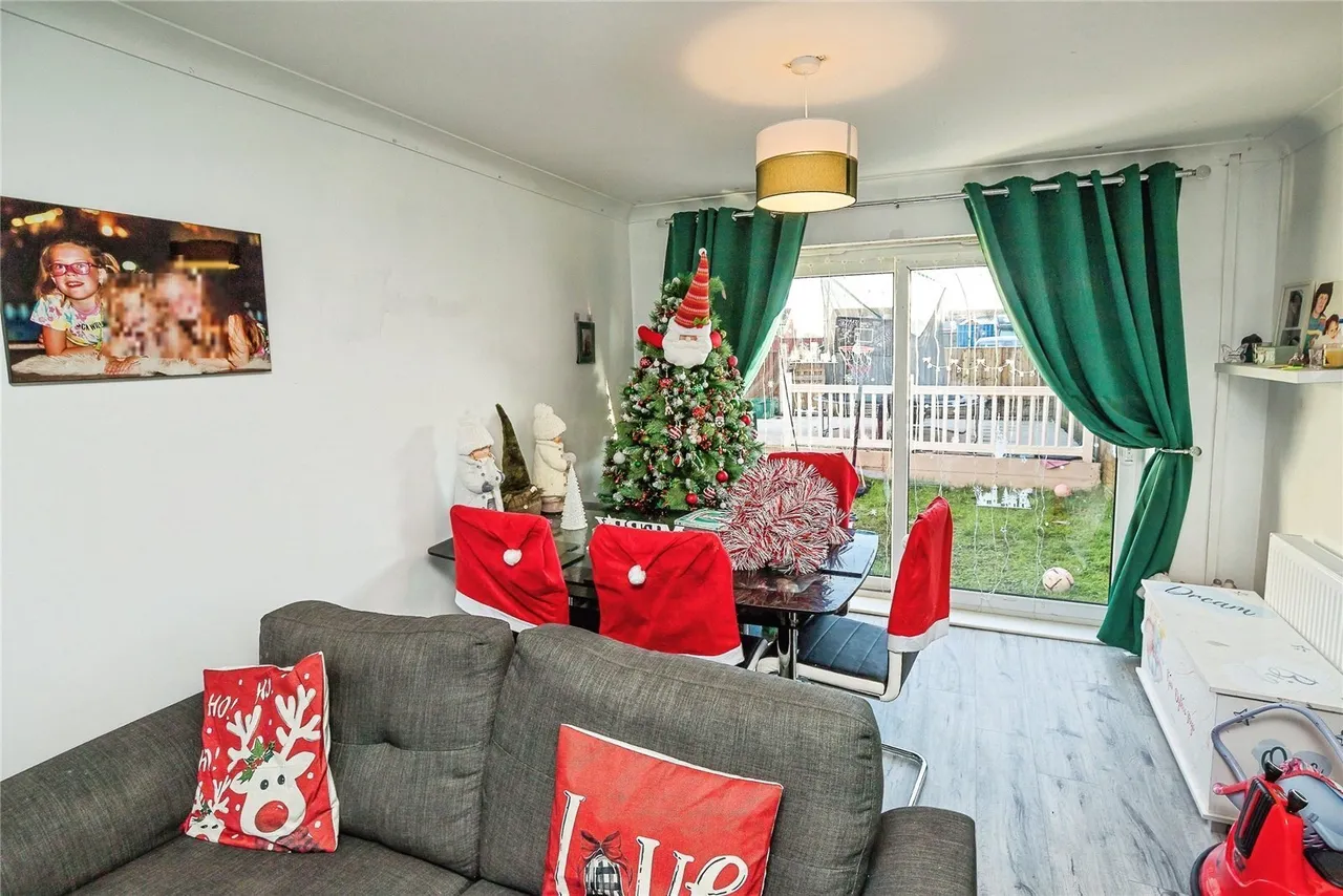 Atlea, New Broughton, LL11, photo 6