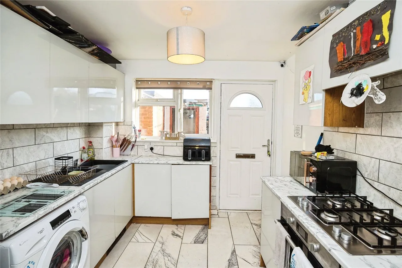 Atlea, New Broughton, LL11, photo 7