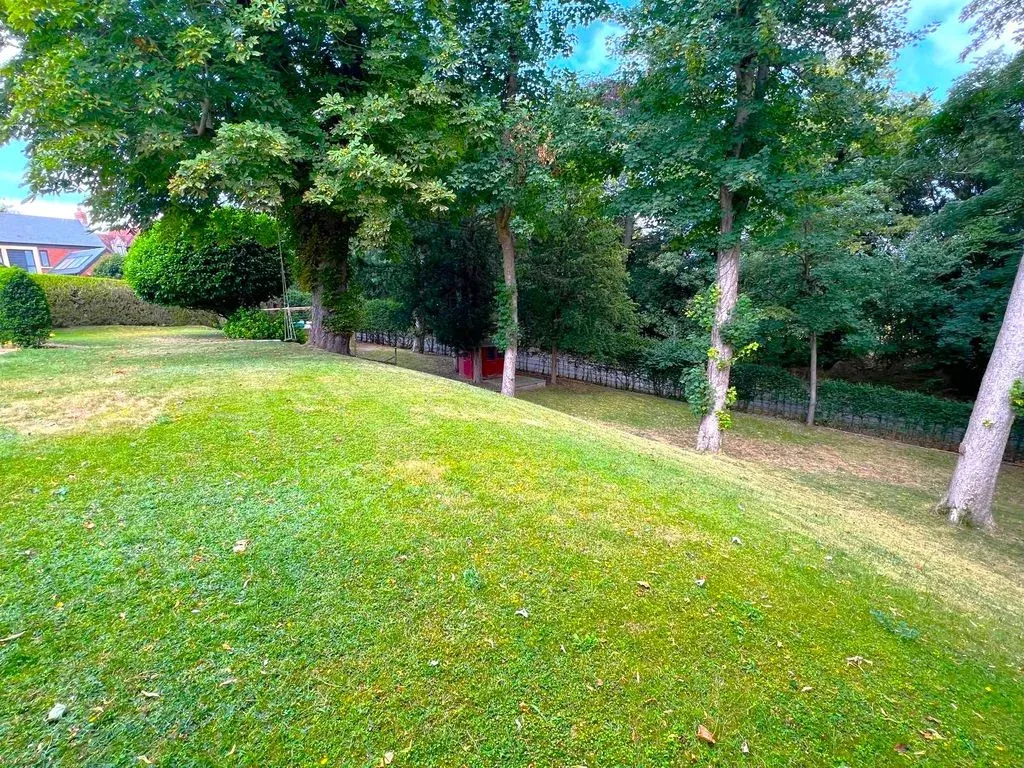 Mentmore, Buckinghamshire, LU7 0QG, photo 4