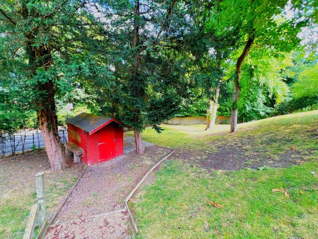 Mentmore, Buckinghamshire, LU7 0QG, photo 16