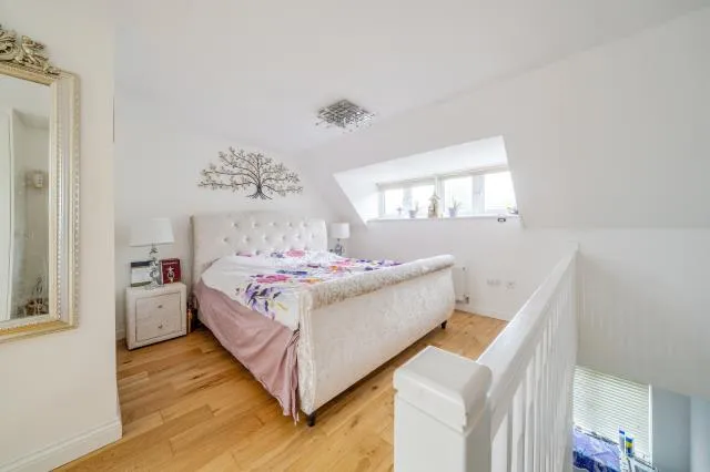 Kennedy Avenue, High Wycombe, HP11, photo 13