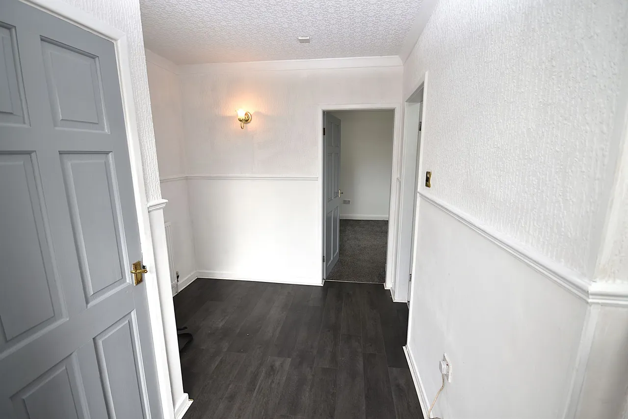 Mayfield Avenue, Macclesfield, photo 8