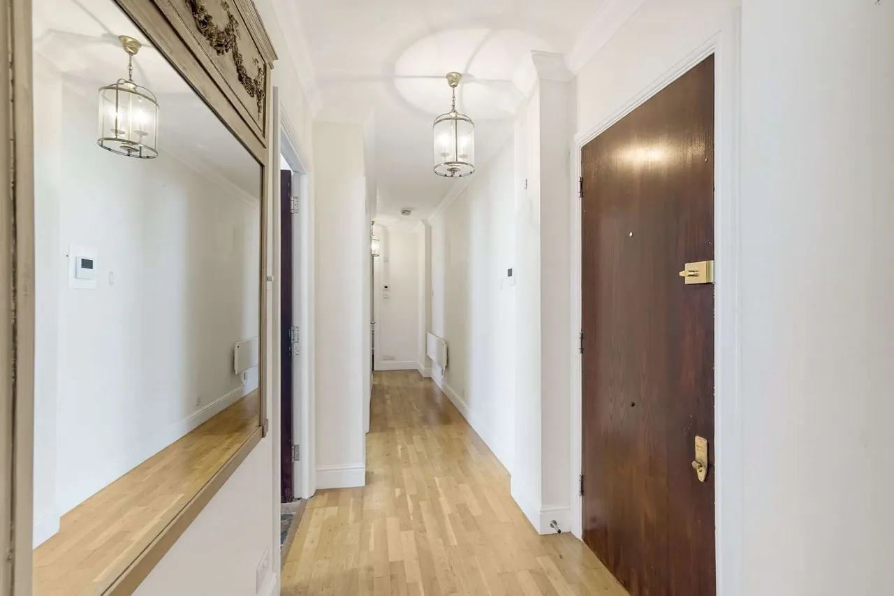 Vincent House, Vincent Square, Westminster, London, SW1P 2NB, photo 3