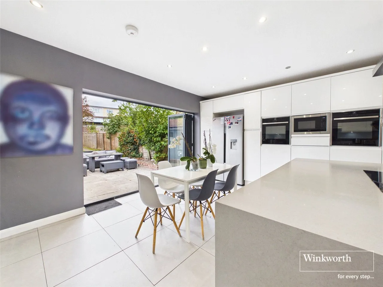 Farm Road, Edgware, HA8, photo 23
