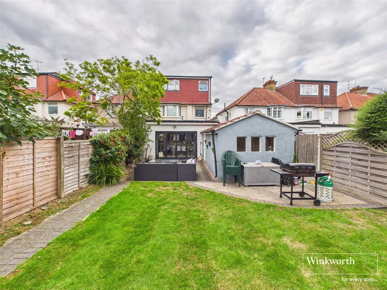 Farm Road, Edgware, HA8, photo 11