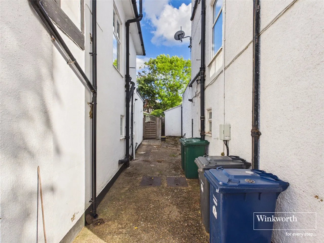 Farm Road, Edgware, HA8, photo 29