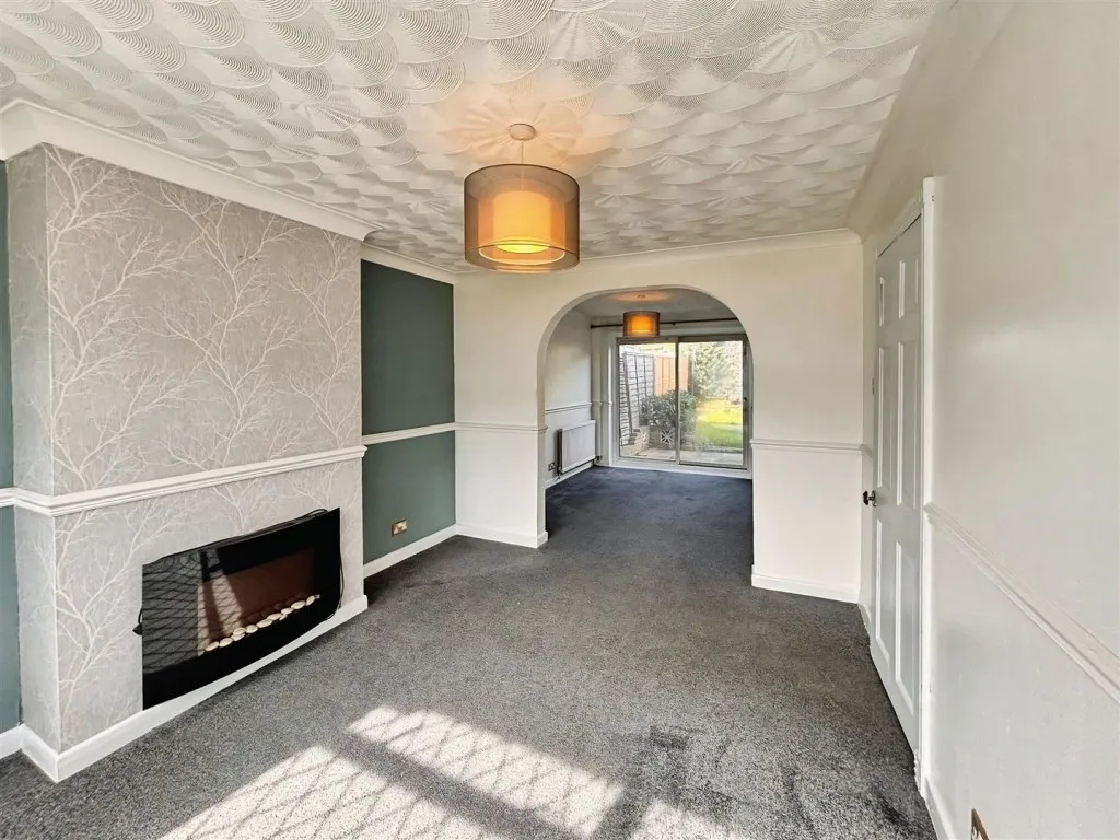 Braemar Close, Ise Lodge, Kettering, photo 2