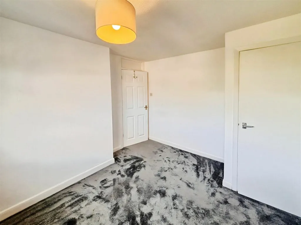 Braemar Close, Ise Lodge, Kettering, photo 8