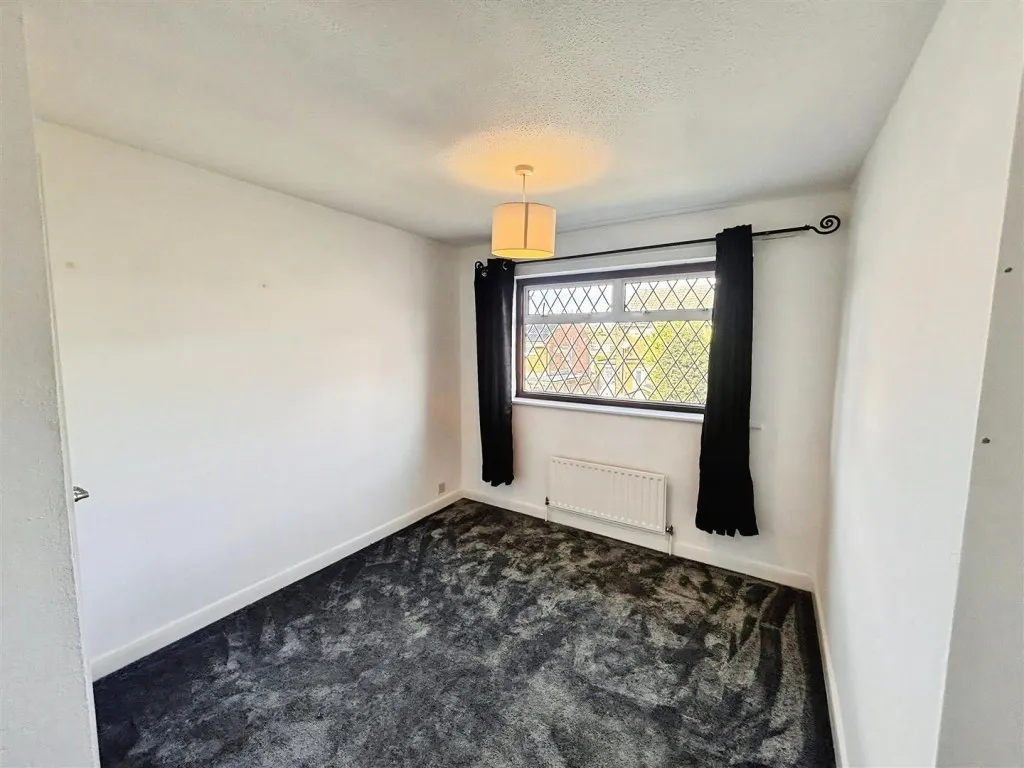 Braemar Close, Ise Lodge, Kettering, photo 7