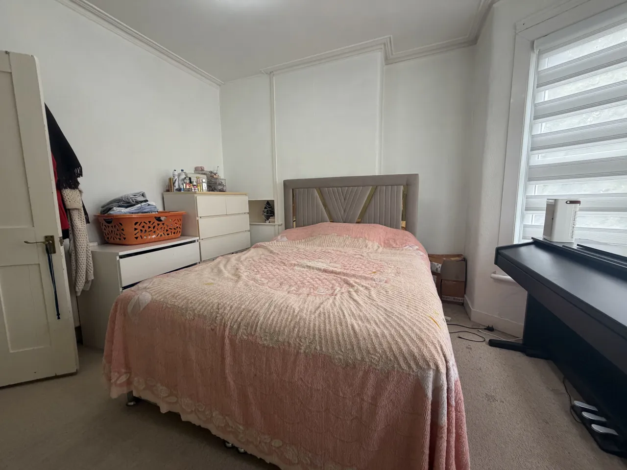 Sutherland Road, N9, photo 7