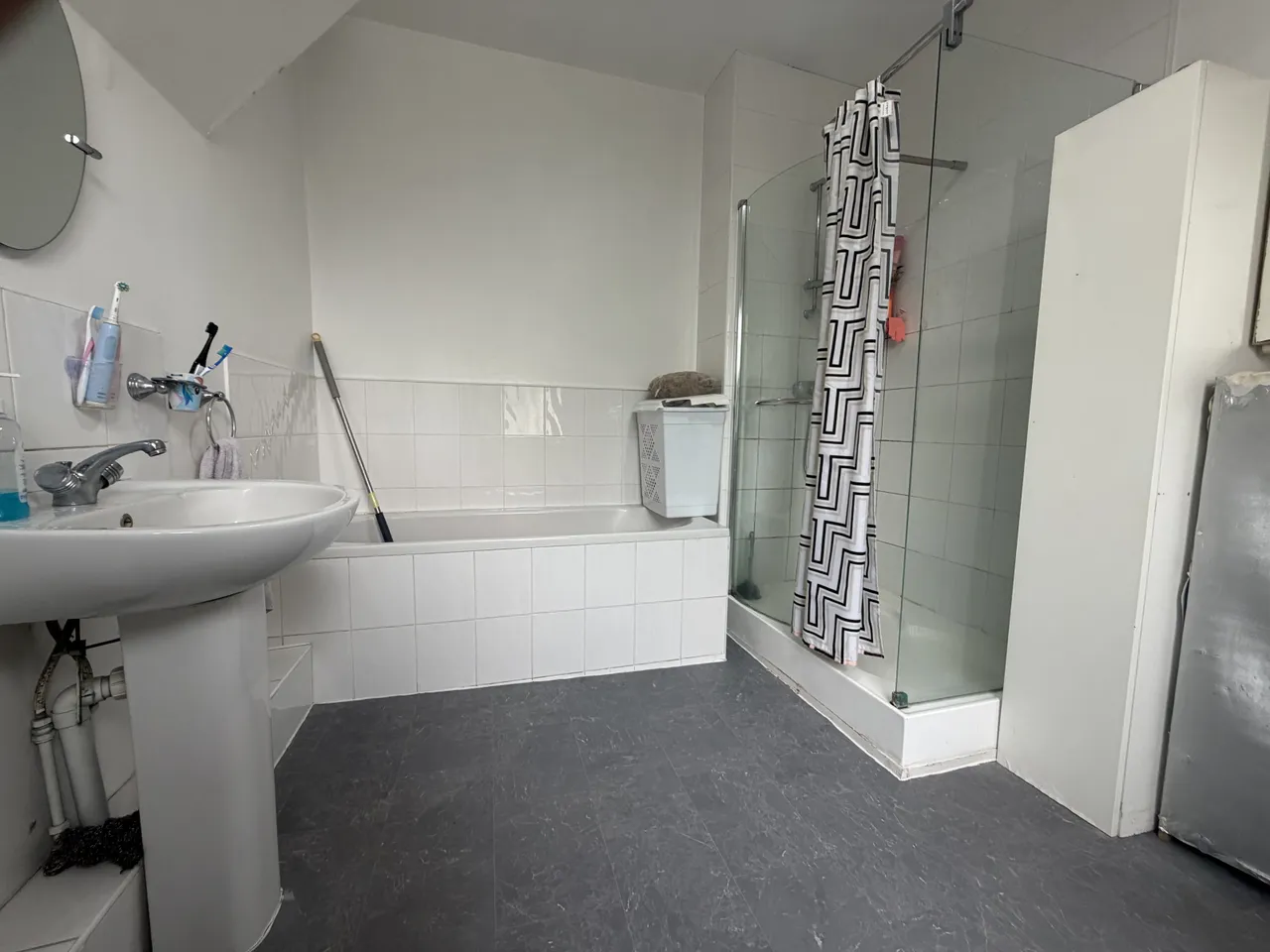 Sutherland Road, N9, photo 10