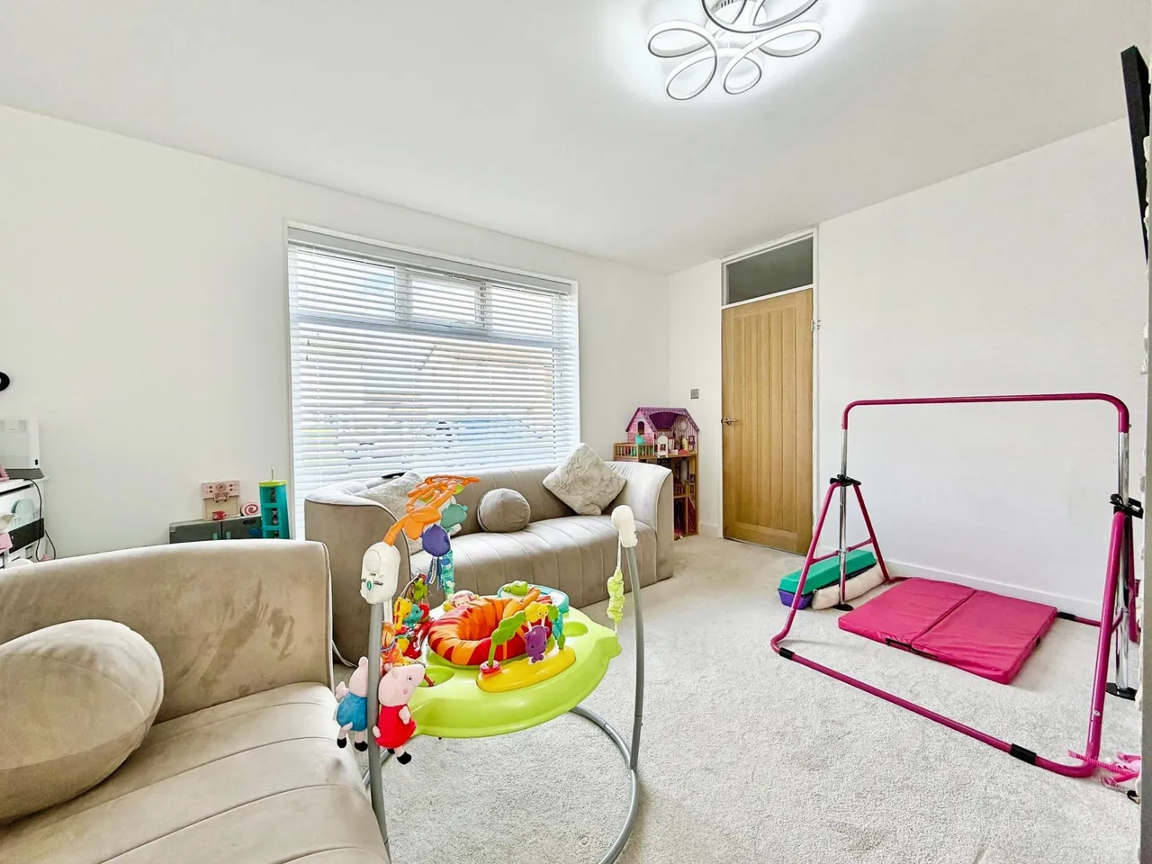 Parkside Avenue, Benton, NE7, photo 6