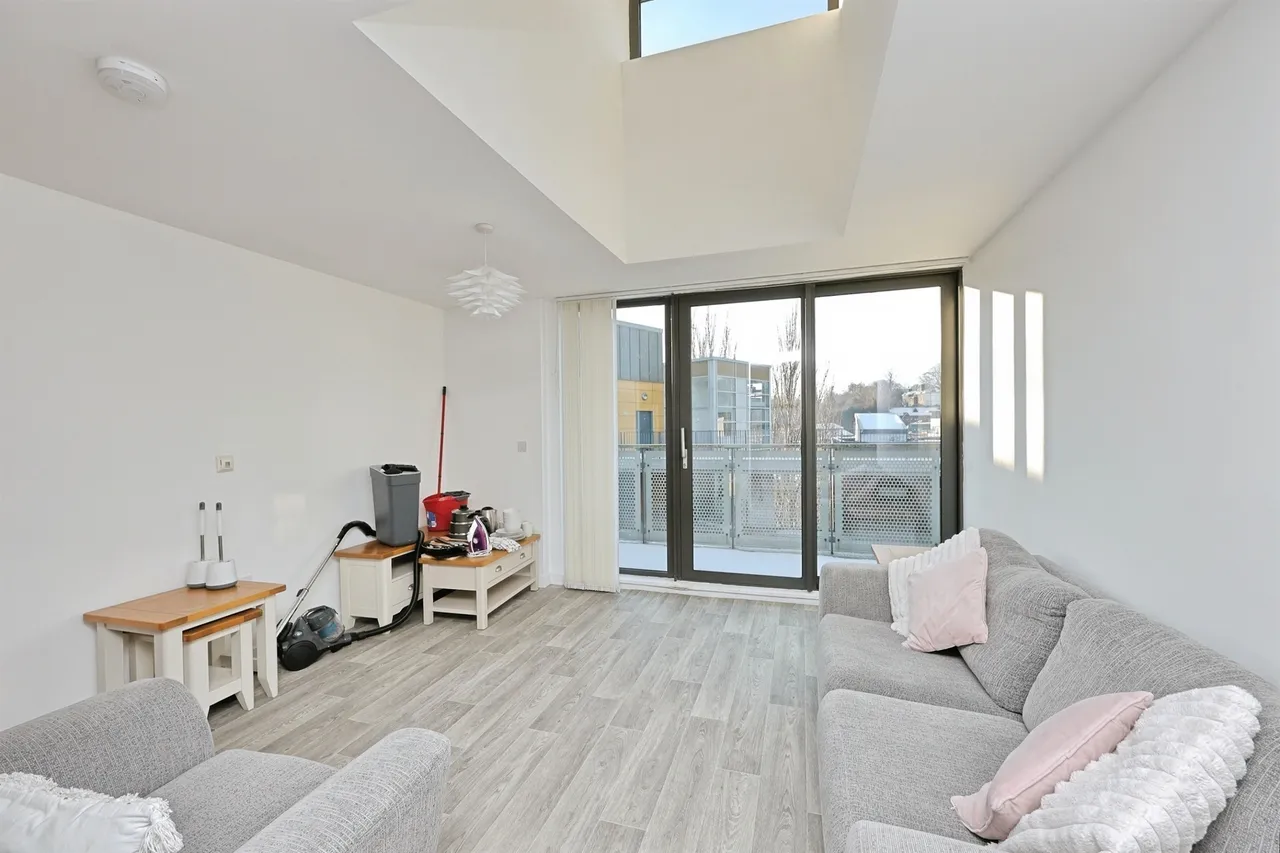 Geoffrey Watling Way, Norwich, photo 12