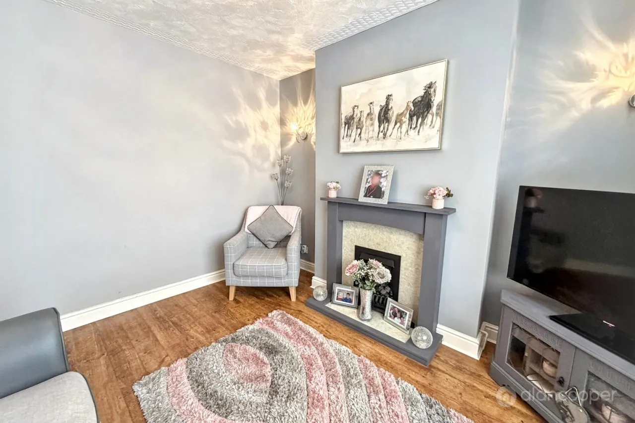 James Street, Abbey Green, CV11, photo 3