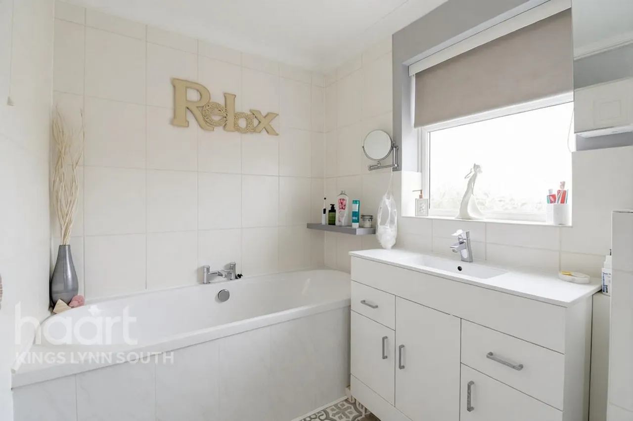 St Benets Grove, King's Lynn, PE30, photo 19