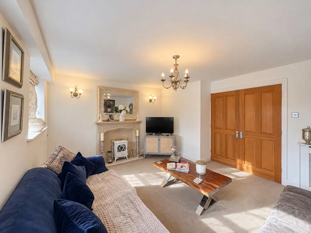 Shute Hill, Lichfield, WS13, photo 30