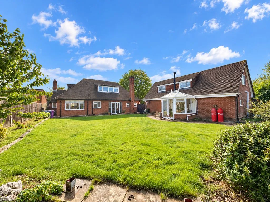 Shute Hill, Lichfield, WS13, photo 19
