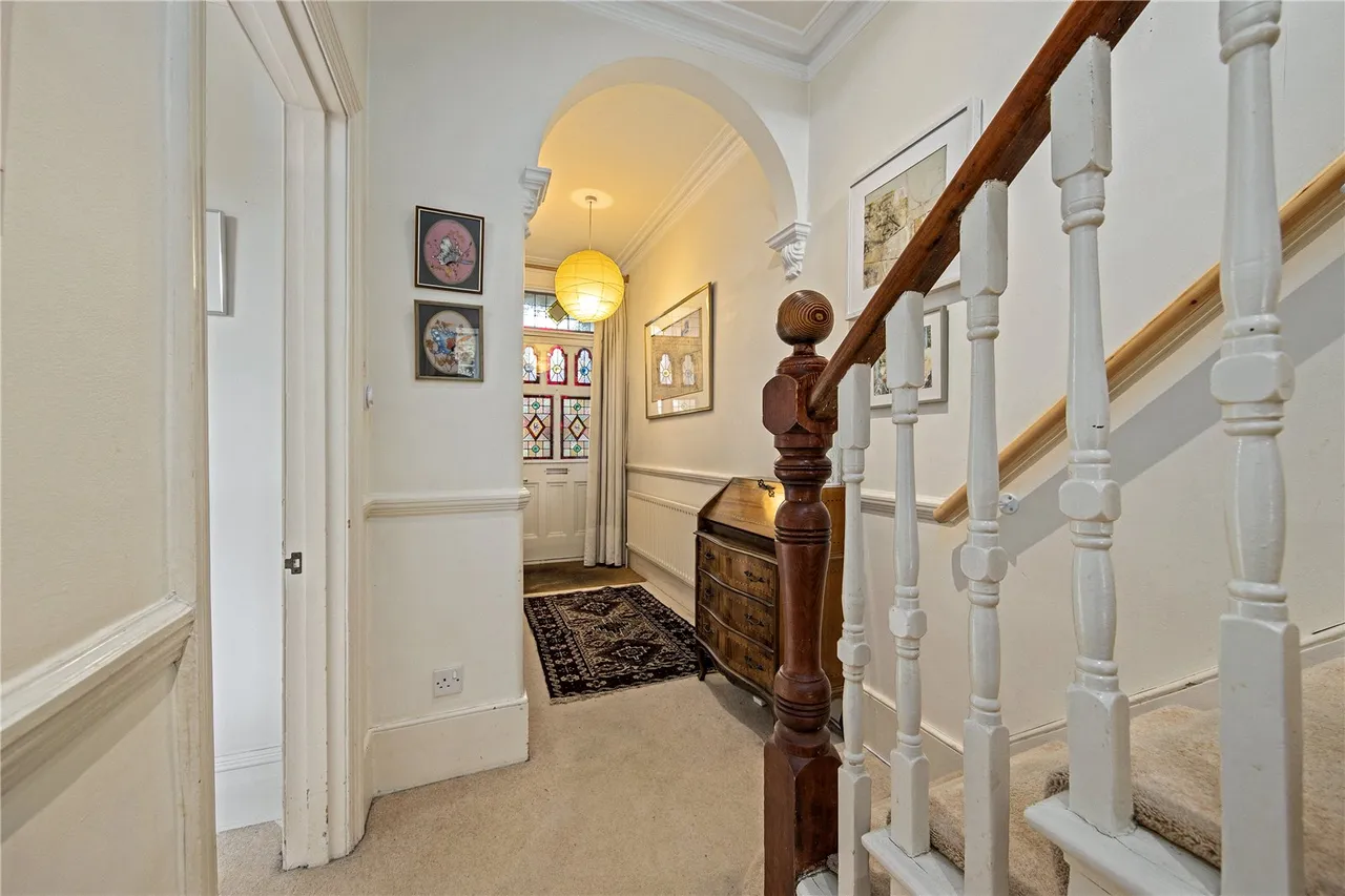 Norman Avenue, St Margarets, TW1, photo 6