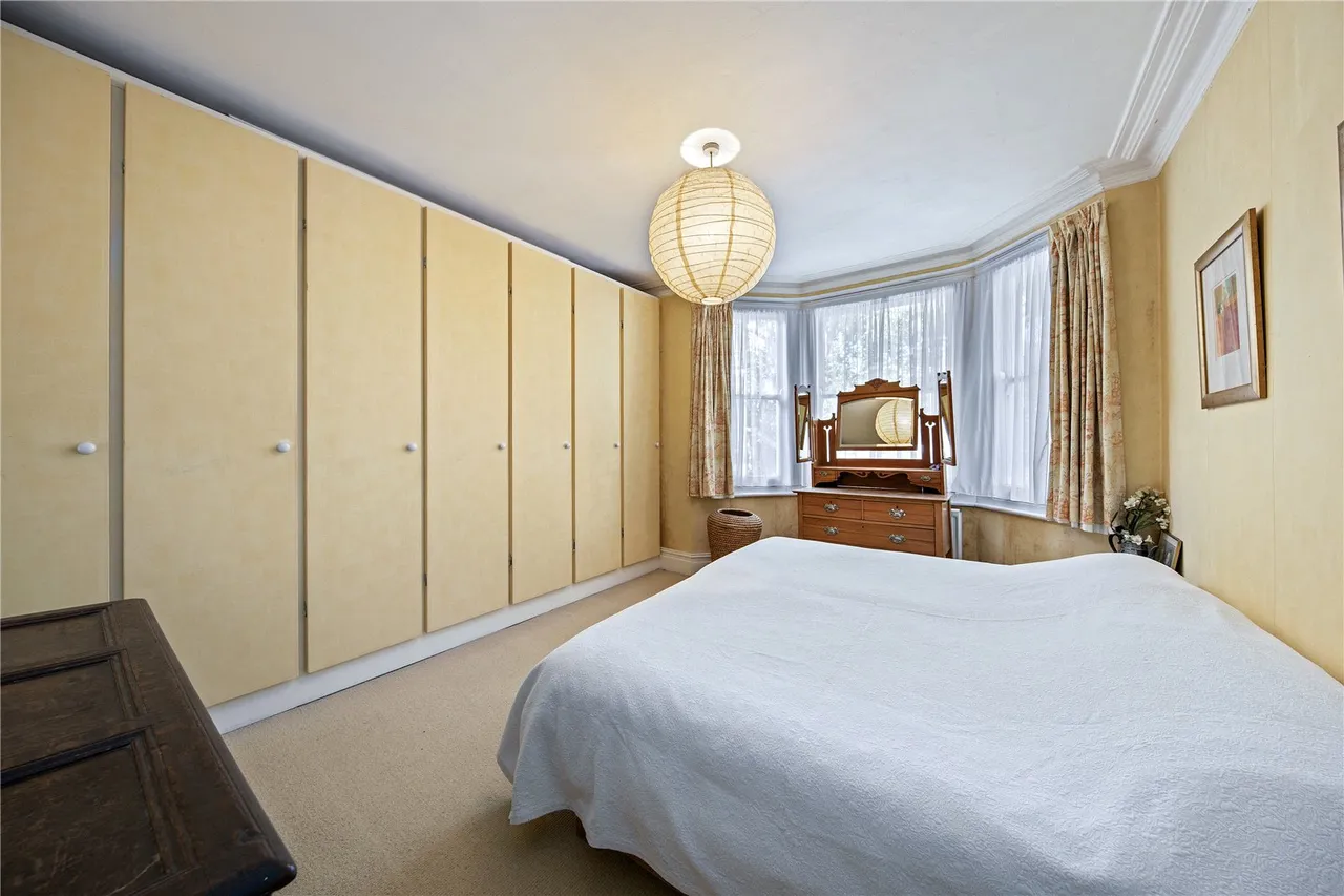 Norman Avenue, St Margarets, TW1, photo 8