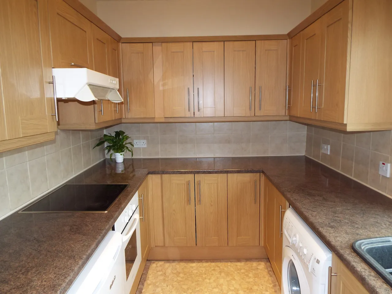 Mapleton Court, LE1, photo 3