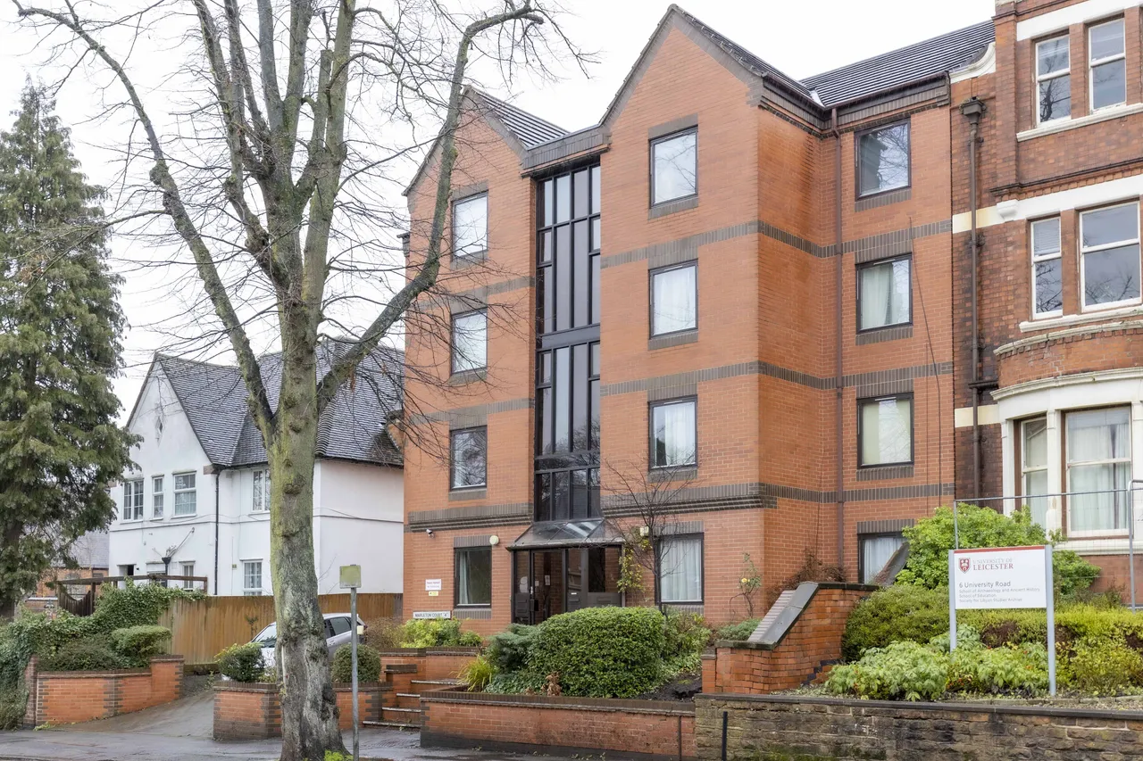 2 bed flat to rent, Mapleton Court, LE1