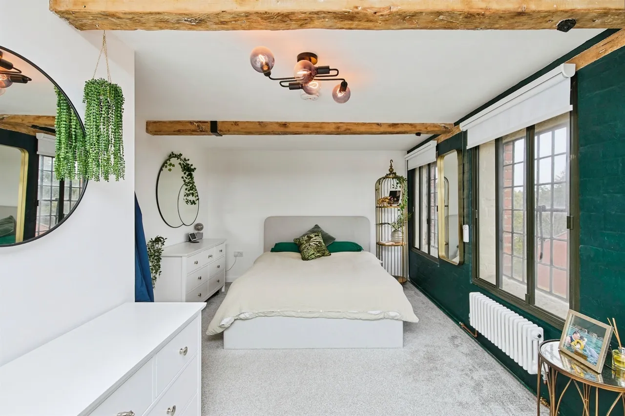 2 bed flat for sale — Brookbridge Court, Derby