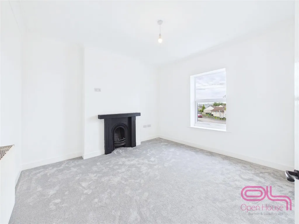 Alma Road, Newhall, DE11, photo 17